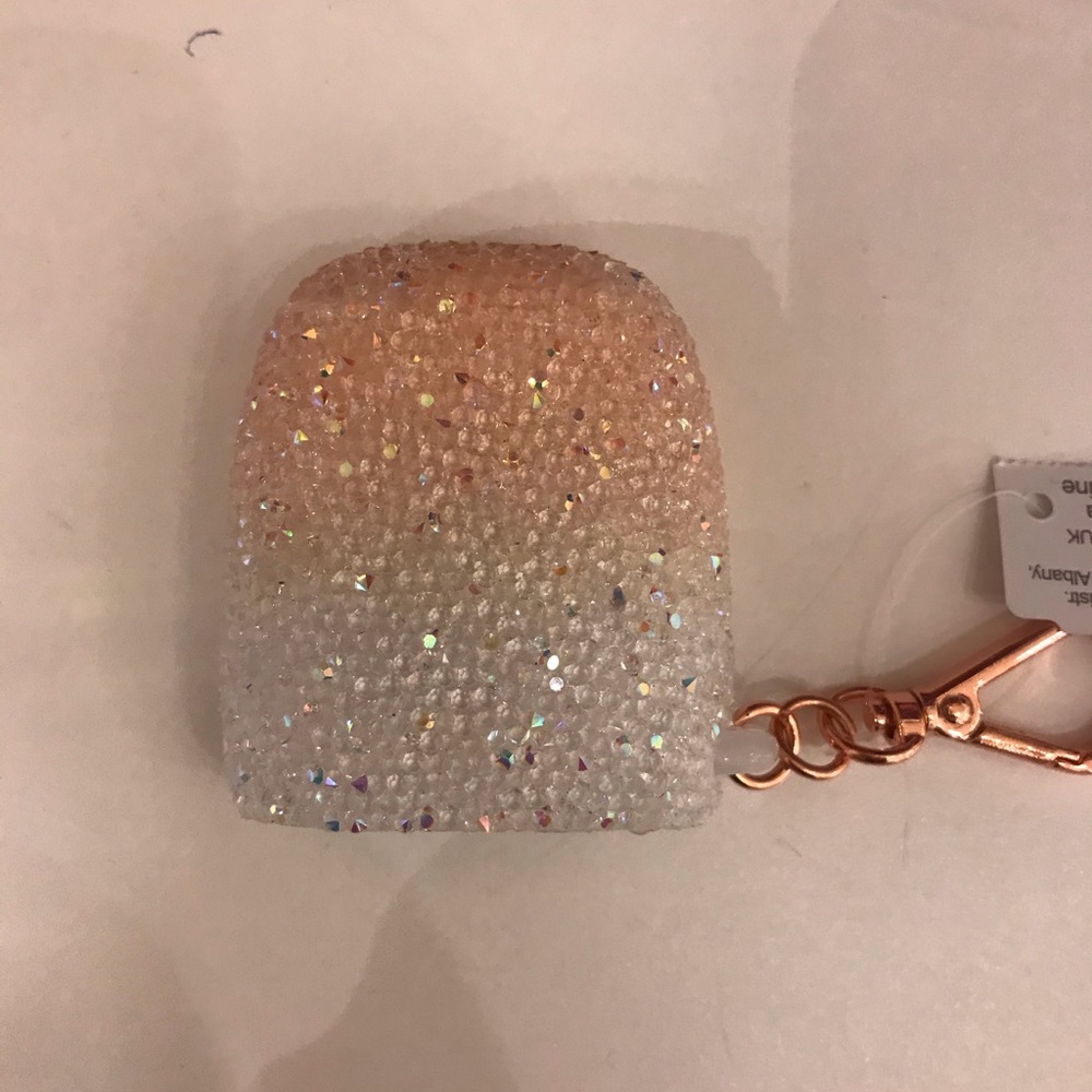 Bath and body works pocketbak holder